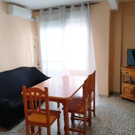 Apartamento 3 Dormitorios Frente A Hospital De Traumatologia Granada Ngoại thất bức ảnh